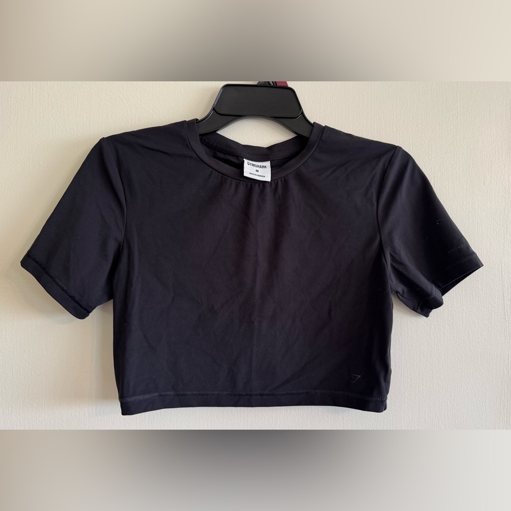 Gymshark Whitney Short Sleeve Crop Top size Medium